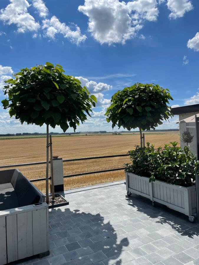 Casa de Férias Graafjansdijk B Met 3 Slaapkamers Net Over De Belgische Grens Westdorpe